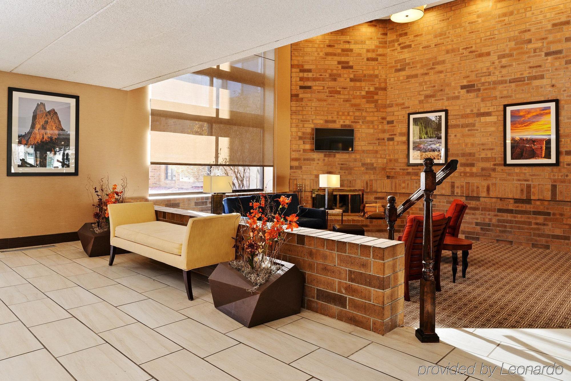 Comfort Inn & Suites Denver Northfield Exterior foto